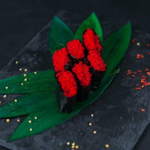 Гункан с тобико 6 шт.