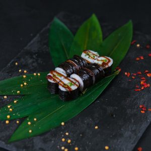 Маки с огурцом